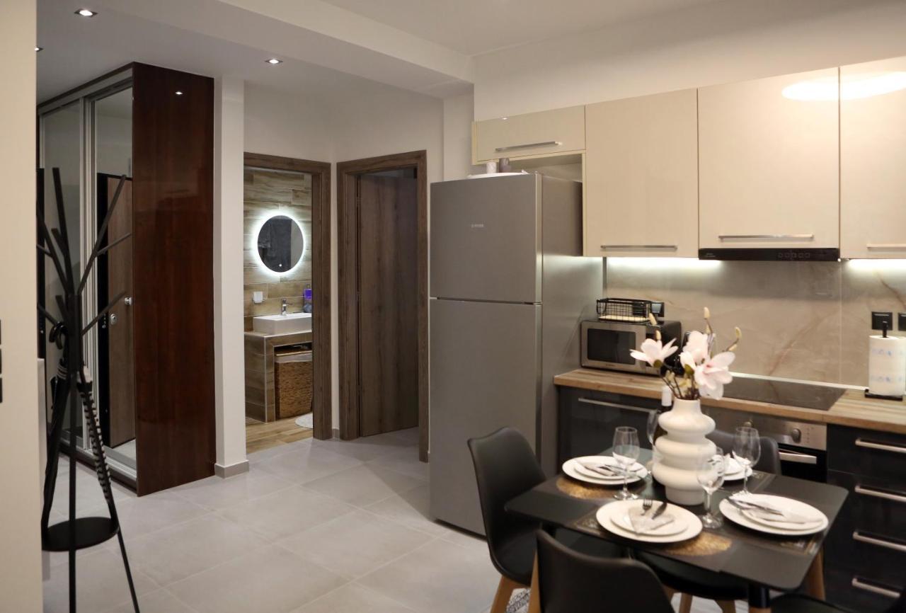 La Larissa Luxury Apartments Koronis エクステリア 写真