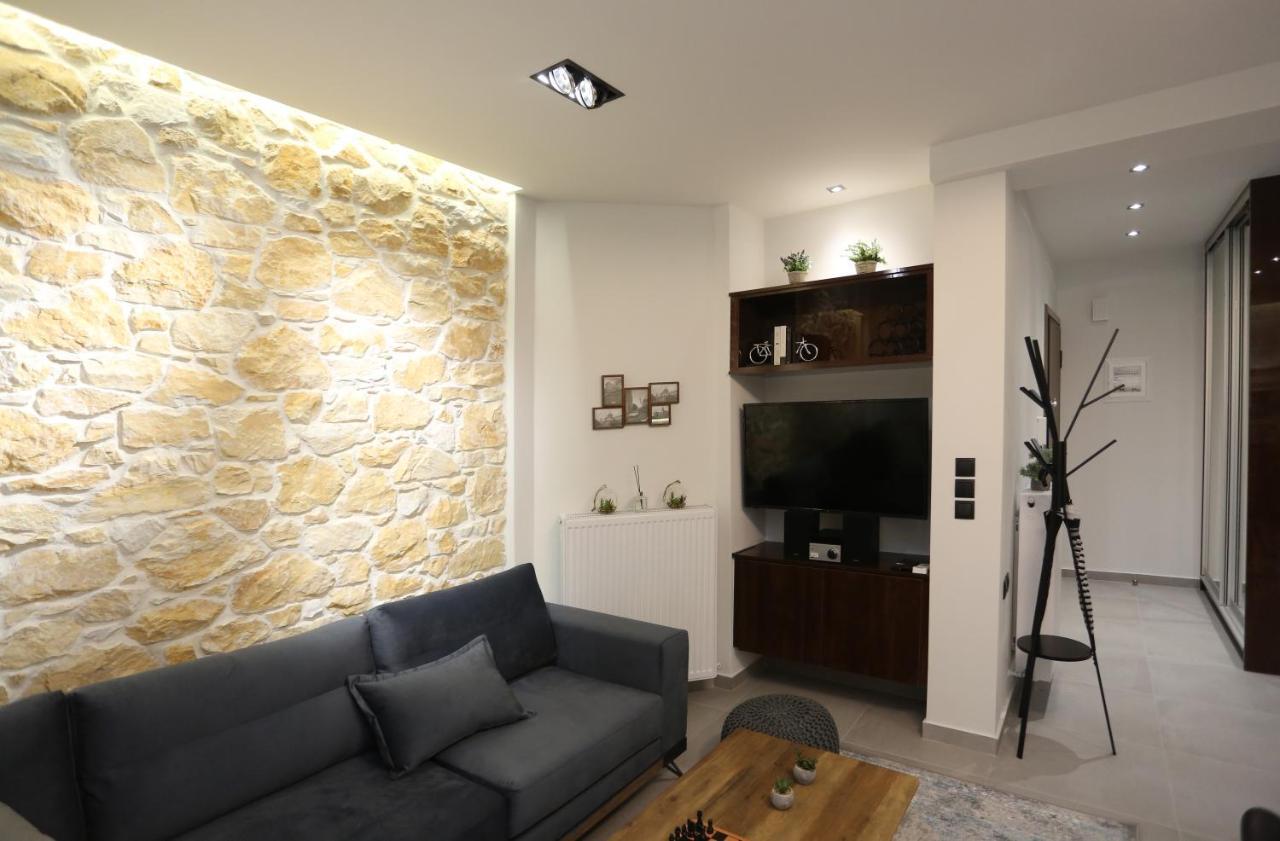La Larissa Luxury Apartments Koronis エクステリア 写真
