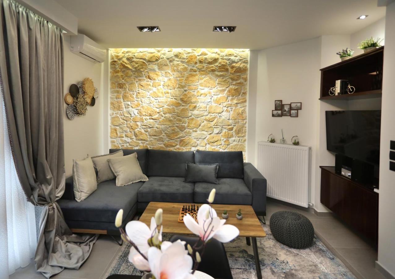 La Larissa Luxury Apartments Koronis エクステリア 写真