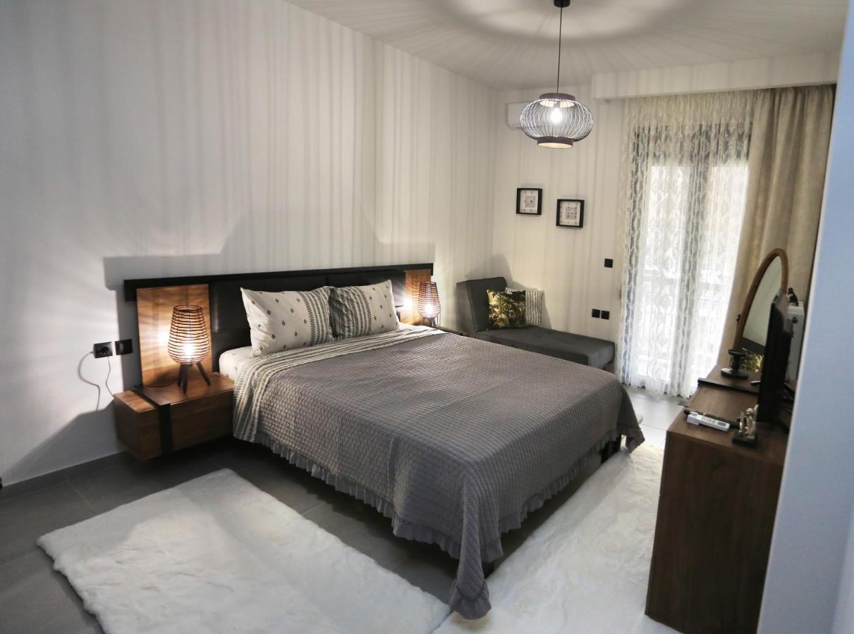 La Larissa Luxury Apartments Koronis エクステリア 写真